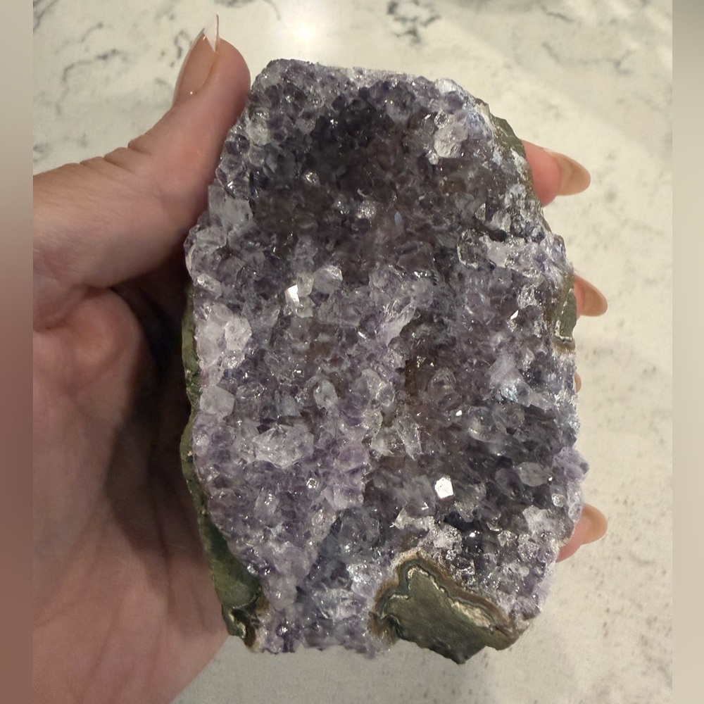 Amethyst Cut Base - Picture 3 of 7